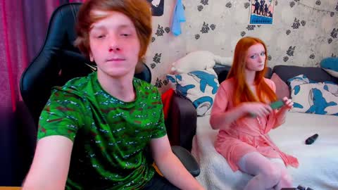 Snapshot of laksmrrr chatting on 02/07/25, 11:45 Lu Alex online show from 02/07/25, 11:45