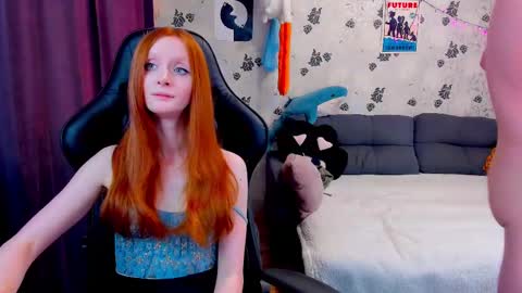 Snapshot of laksmrrr chatting on 02/21/25, 01:44 Lu Alex online show from 02/21/25, 01:44