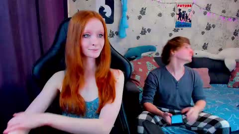 Snapshot of laksmrrr chatting on 02/24/25, 10:48 Lu Alex online show from 02/24/25, 10:48