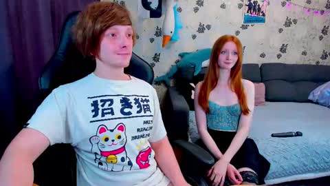 Snapshot of laksmrrr chatting on 03/08/25, 12:41 Lu Alex online show from 03/08/25, 12:41