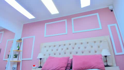 Snapshot of lala_ink_ chatting on 04/06/26, 02:40 lala_ink_ online show from 04/06/26, 02:40