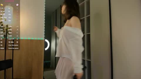 Julia online show from 11/24/25, 08:08