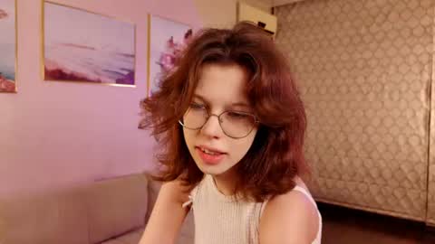 Julia online show from 06/23/26, 08:07