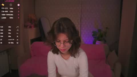 Julia online show from 06/30/26, 08:32