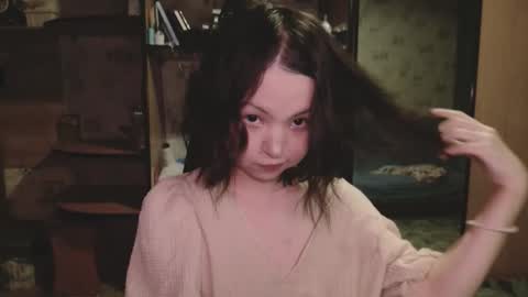 Snapshot of lalallalalaaa chatting on 12/05/25, 04:58 lalallalalaaa online show from 12/05/25, 04:58