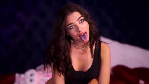 Snapshot of lalaroze chatting on 11/02/25, 08:00 Lala online show from 11/02/25, 08:00