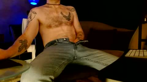 Snapshot of laleosfx chatting on 11/27/25, 07:27 laleosfx online show from 11/27/25, 07:27