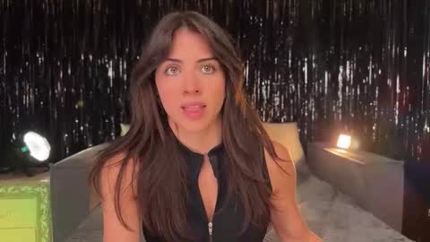 Ellina online show from 11/12/25, 07:13