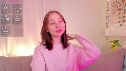 Snapshot of lallycute chatting on 01/13/26, 11:26 Lali online show from 01/13/26, 11:26