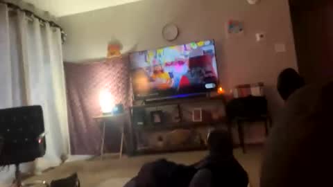 Snapshot of lalo112233vaz chatting on 09/17/25, 12:45 lalo112233vaz online show from 09/17/25, 12:45