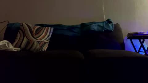 Snapshot of lalo112233vaz chatting on 11/25/25, 11:10 lalo112233vaz online show from 11/25/25, 11:10