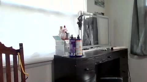 LALOVE99 online show from 09/30/25, 12:43