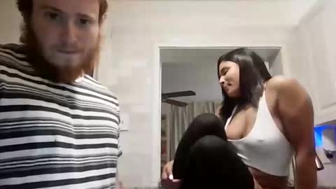 Snapshot of lalove99 chatting on 02/08/26, 04:05 LALOVE99 online show from 02/08/26, 04:05