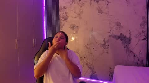 Laura online show from 09/09/25, 12:05