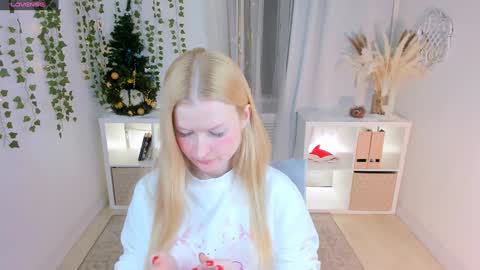 Laly online show from 01/09/25, 04:39