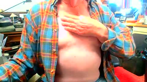 Snapshot of lamarbrazil chatting on 02/20/25, 10:37 lamarbrazil online show from 02/20/25, 10:37