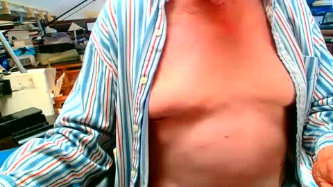 Snapshot of lamarbrazil chatting on 03/07/25, 07:38 lamarbrazil online show from 03/07/25, 07:38