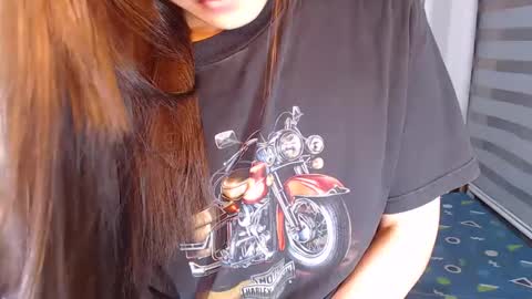 Snapshot of lamerystone chatting on 12/10/24, 05:07 Lamery online show from 12/10/24, 05:07