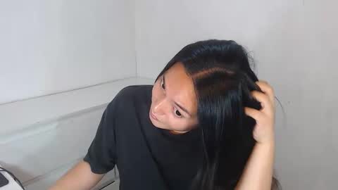 Snapshot of lamerystone chatting on 04/15/26, 02:18 Lamery online show from 04/15/26, 02:18