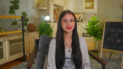 Snapshot of lamonicaptak chatting on 05/10/26, 03:01 Emily online show from 05/10/26, 03:01