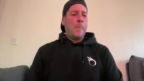 Snapshot of lampin1 chatting on 02/08/26, 06:11 lampin1 online show from 02/08/26, 06:11