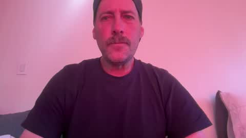 Snapshot of lampin1 chatting on 03/29/26, 04:51 lampin1 online show from 03/29/26, 04:51
