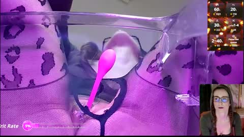 Lana online show from 11/24/25, 11:10