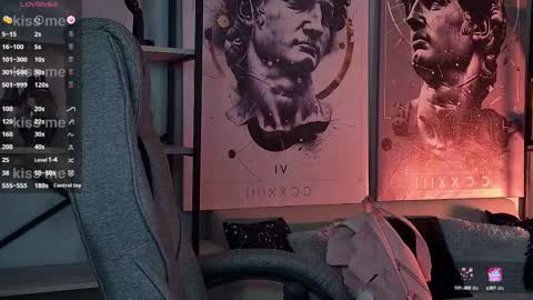 just call me Lana  and her security online show from 10/03/25, 11:07