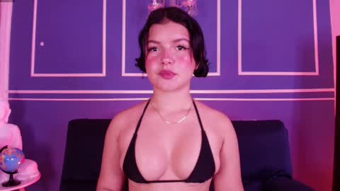  Lana  online show from 12/03/25, 11:19