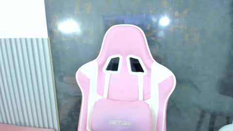 Snapshot of lana_boomer chatting on 09/09/25, 08:19 Lana online show from 09/09/25, 08:19