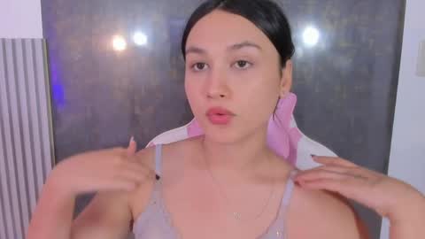 Lana online show from 04/24/26, 08:33