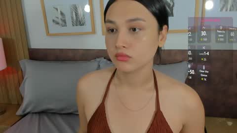 Lana online show from 05/02/26, 12:10
