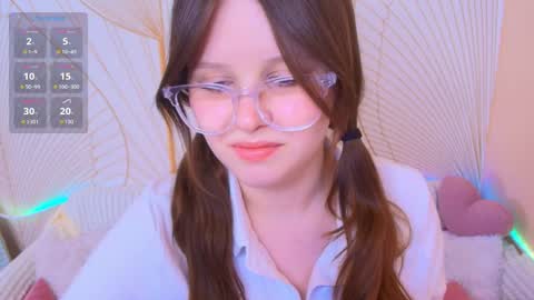 Snapshot of lana_delanay chatting on 04/01/26, 02:23 Lana online show from 04/01/26, 02:23