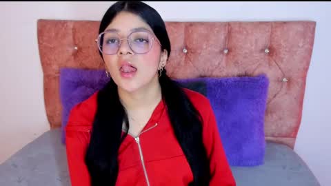 Snapshot of lana_dol chatting on 03/11/25, 11:55 ... . . ... online show from 03/11/25, 11:55