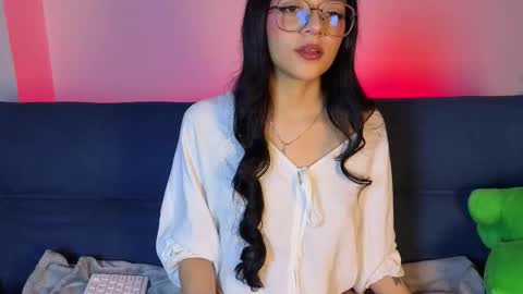 Snapshot of lana_dol chatting on 02/14/26, 12:35 ... . . ... online show from 02/14/26, 12:35