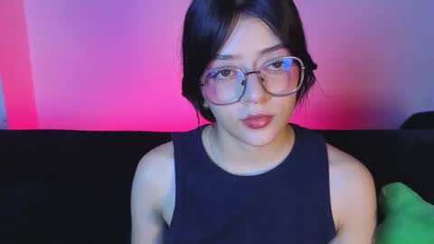 Snapshot of lana_dol chatting on 03/13/26, 01:18 ... . . ... online show from 03/13/26, 01:18