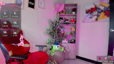 Lana online show from 09/09/25, 12:26