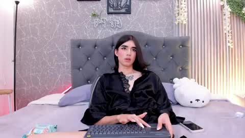 lana_gill online show from 04/16/26, 09:39