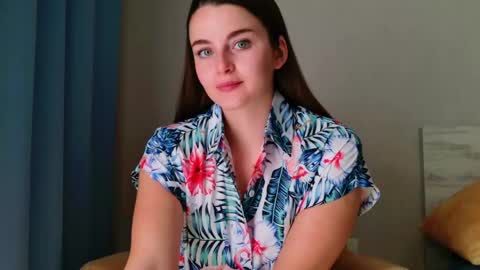 lana_gl online show from 04/29/26, 06:06