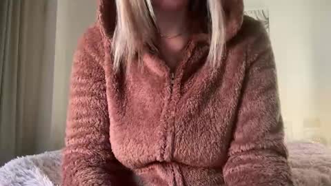 Snapshot of lana_inked chatting on 02/17/26, 07:05 Lana online show from 02/17/26, 07:05