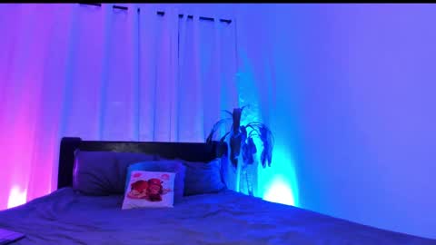 Snapshot of lanaa_paul1 chatting on 02/09/25, 11:36 emma online show from 02/09/25, 11:36