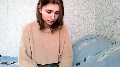 Lana online show from 12/22/25, 08:33