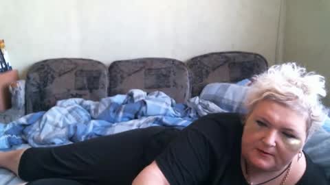 lanacat555 online show from 09/13/25, 11:10