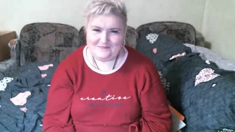 lanacat555 online show from 03/31/26, 06:52