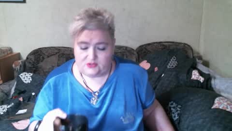 lanacat555 online show from 04/07/26, 09:04