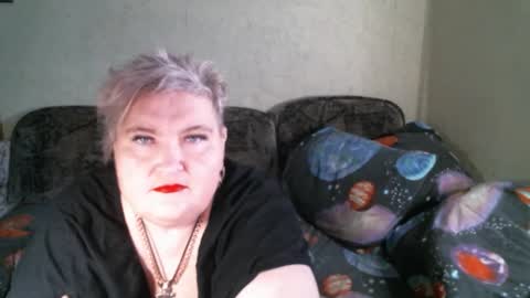 lanacat555 online show from 04/11/26, 03:00