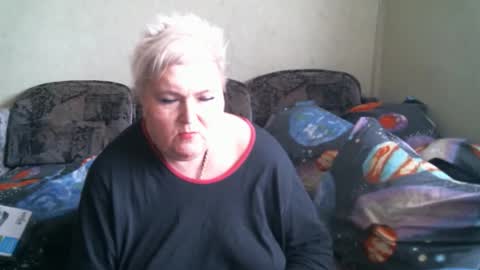 lanacat555 online show from 04/24/26, 08:06
