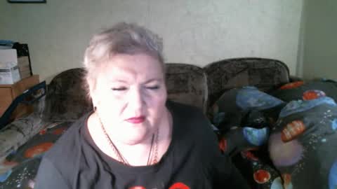 lanacat555 online show from 05/03/26, 01:55