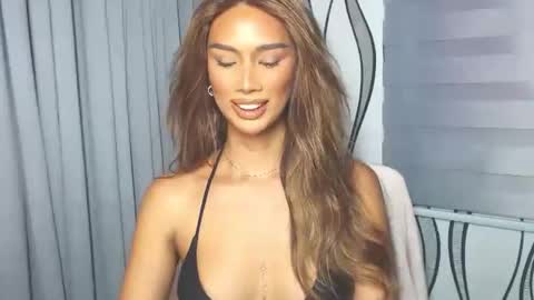 Lana online show from 01/26/25, 12:05