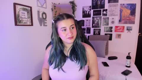 Snapshot of lanaherondale_ chatting on 11/05/25, 09:26 lanaherondale_ online show from 11/05/25, 09:26